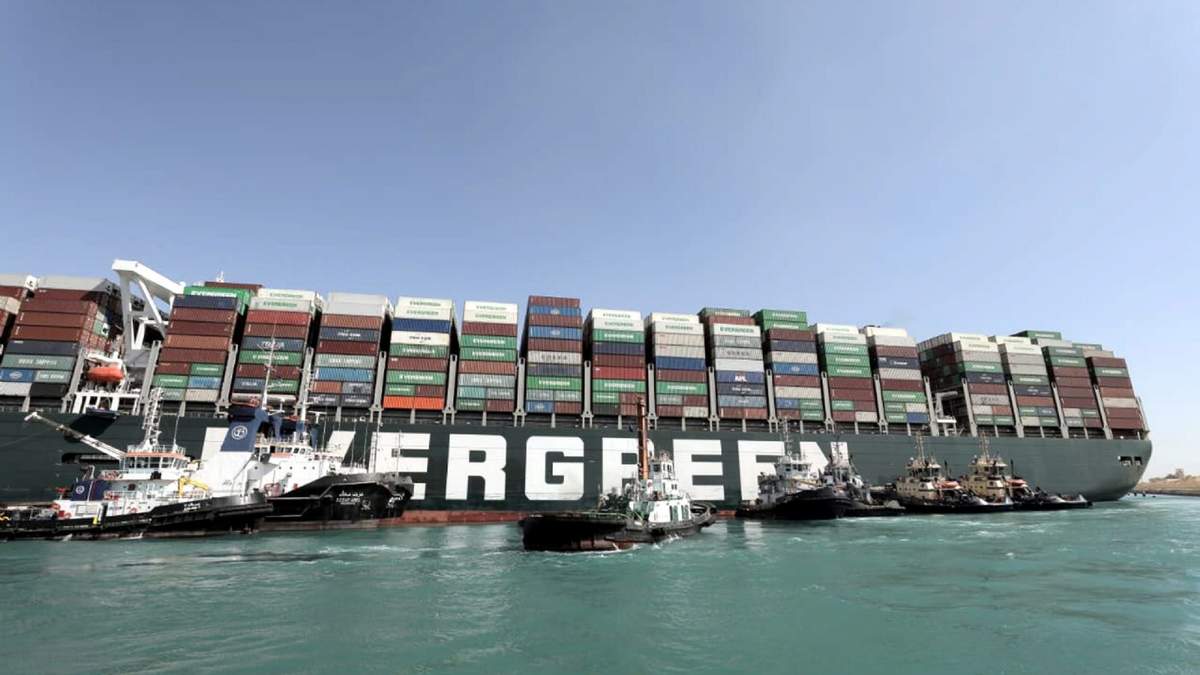 Crisis en el Canal de Suez. Fuente: (Twitter)