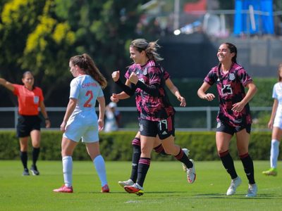 La Selección Femenil venció 2-1 a Canadá, actuales campeonas olímpicas