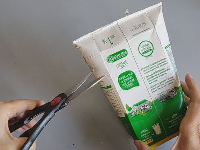 No tires los envases vacíos de leche: creá esto tan chic para colocar tus cubiertos limpios