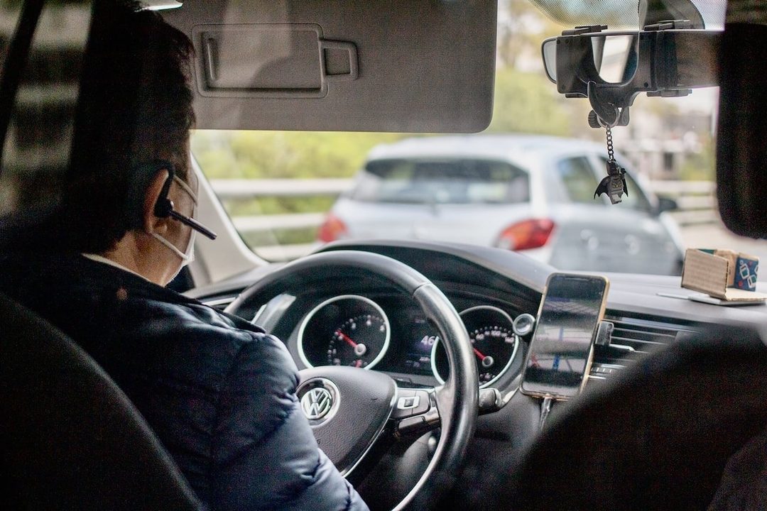 ley de movilidad seguridad vial conductor uber trasnsporte de aplicacion