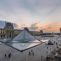 Robo de película en el Louvre: vaciaron una sala histórica en 7 minutos