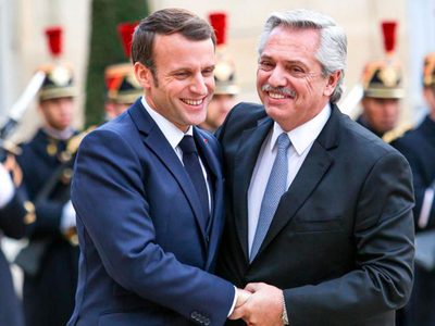 Por qué Alberto Fernández canceló su viaje a París, Francia