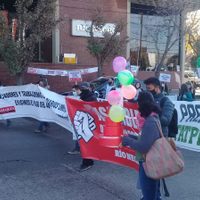 Habrá ruido y reclamos gremiales para que reincorporen al personal despedido en el diario Río Negro