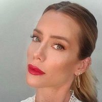 El mal momento familiar que afronta Nicole Neumann