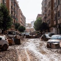 España declara zona catastrófica por DANA y anuncia plan de ayuda por 10 mil 600 millones de euros