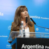 Gabriela Cerruti: “Para el 90% de los usuarios no habrá más aumentos en el resto del año”
