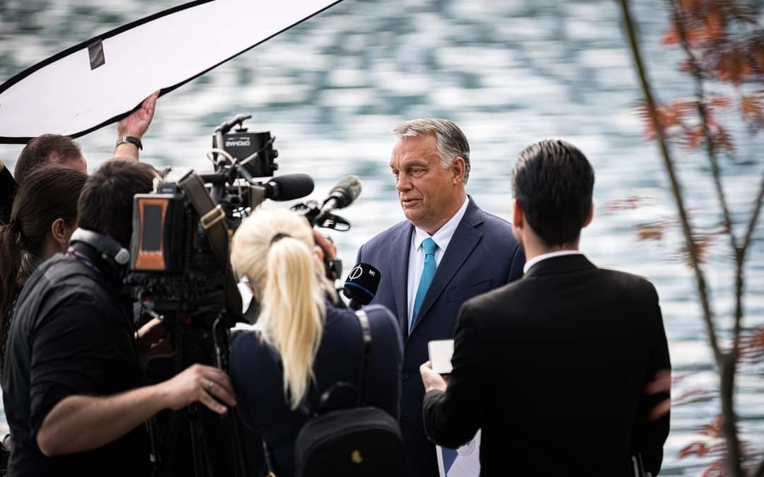 El primer ministro húngaro, Viktor Orban, ha anunciado que convocará un referéndum
