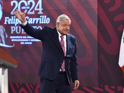 AMLO pide calma por huracán Beryl: no hay certeza de que va a llegar con fuerza