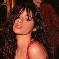¡Qué hermoso detalle! Camila Cabello celebra sus 2 años como solista de esta conmovedora manera
