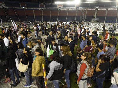 Sheinbaum deja plantados a militantes en el Estadio Azul... que estaba casi vacío