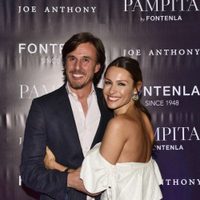 Bien al natural: la imagen de Pampita a cara lavada y de entrecasa