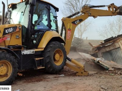 Tiraron abajo una vivienda usada como kiosco de narcomenudeo en el barrio Alto Godoy