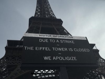La Torre Eiffel cierra sus puertas por una huelga