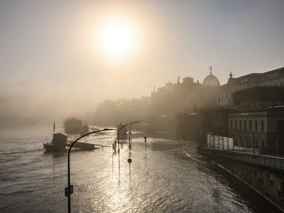 Inundaciones e incendios muestran que el colapso climático se está normalizando