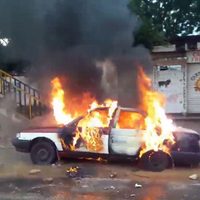 Deja un muerto enfrentamiento entre taxistas en Oaxaca