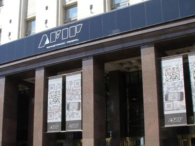 Extienden la suspensión de embargos para las Pymes