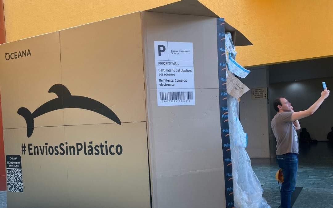 Campaña contra el uso de plásticos por parte del comercio electrónico