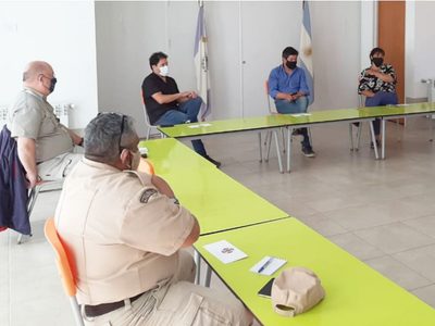 Con la llegada de miles de turistas a Villa Pehuenia, piden extremar los cuidados