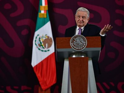 AMLO admite que se reunió con Peña Nieto: “lo invité a la casa y comimos tres veces”