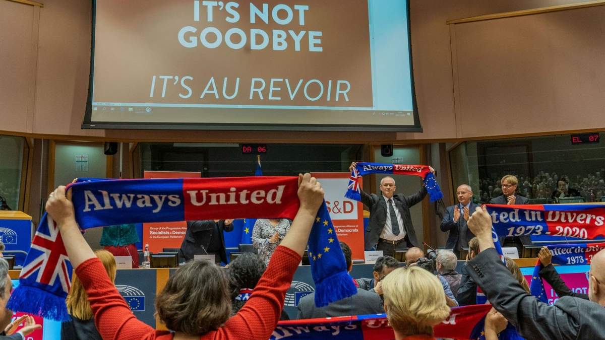 El Parlamento Europeo acordó este miércoles la salida de Reino Unido de la UE. Fuente: (Twiiter).