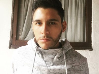 Presentó pruebas: Paco de Miguel reveló su edad en Twitter y nadie le creyó