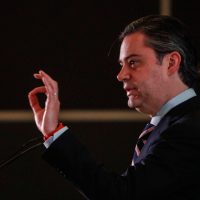 Rehúye Aurelio Nuño a dialogar directamente con paristas del IPN