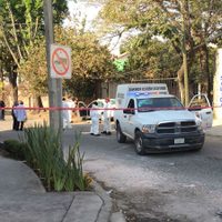 Escoltas del alcalde de Jiutepec son atacados a balazos; muere un agresor