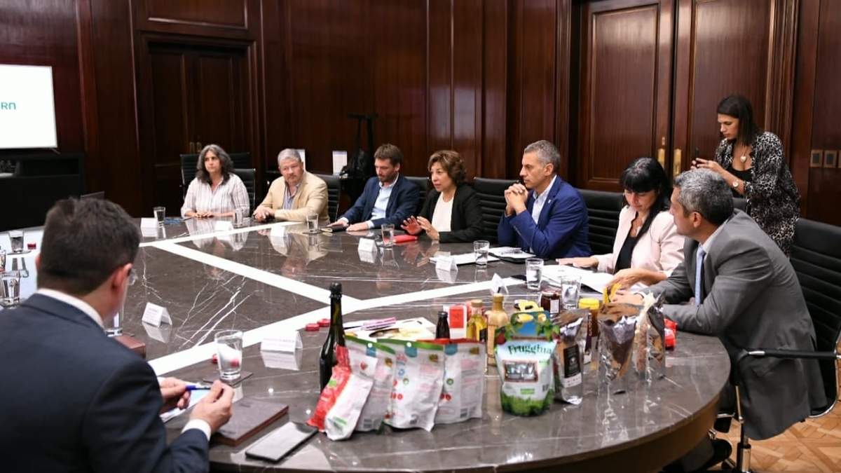Reunión de agenda. Fuente: (Twitter)