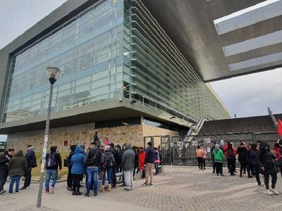 Padres y madres se reunieron con el fiscal Gerez