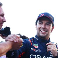 "Checo" Pérez vence a Max Verstappen en Azerbaiyán