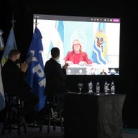 Vuelta a clases: Santa Cruz firmó un acuerdo de colaboración con YPF