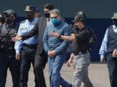 Expresidente hondureño acusado de gobernar su país como "narcoestado" va a juicio en NY