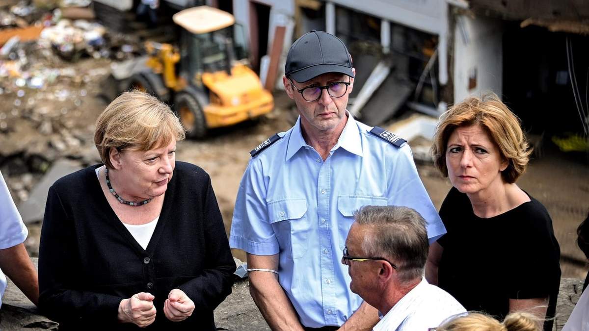 La canciller de Alemania, Angela Merkel, visita Renania Palatinado. Fuente: (Twitter)