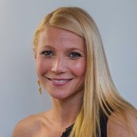 ¿Paranoica? Mirá lo que se puso Gwyneth Paltrow para prevenir el coronavirus