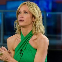 Los elegidos de la temporada: la colección de tops con la que Julieta Prandi se mantiene a la moda