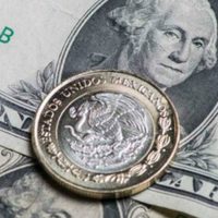 Debilidad del dólar sitúa al peso en su mejor nivel desde antes de la pandemia