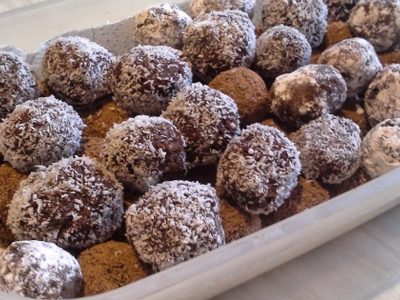 ¿No sabés qué hacer de postre? Probá con estas trufas de chocolinas, que se hacen en minutos sin fuego