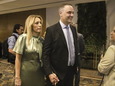 Cerraron la causa por el viaje de la esposa de Adorni en el avión presidencial