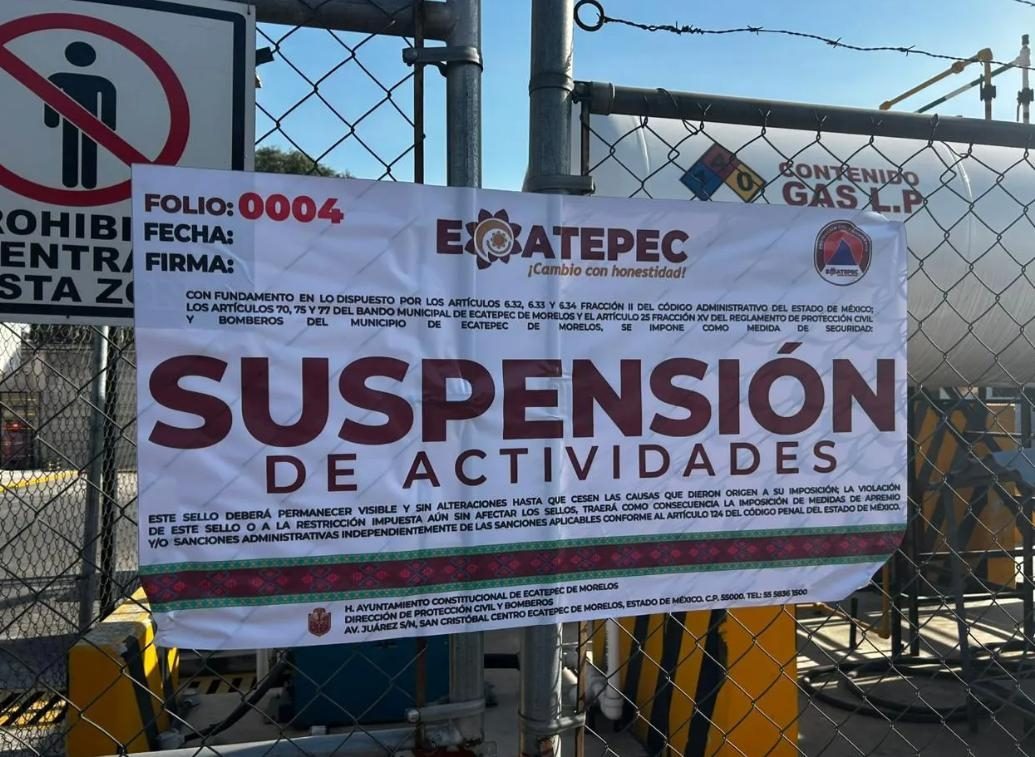 Clausura de gasera Foto Especial