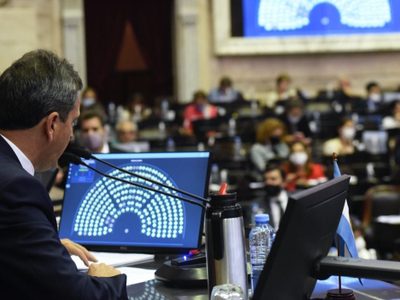 Diputados tiene un proyecto para subir el piso del Impuesto a las Ganancias: cómo sería el cambio