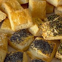 Masitas de queso súper suaves y con pocos ingredientes: la receta para el snack perfecto