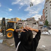 Suben las víctimas fatales del terremoto en Turquía y Grecia: siguen las tareas de rescate