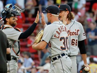 Con dos cuadrangulares de Carpenter, Tigres de Detroit derrotan 6-4 a Medias Rojas de Boston