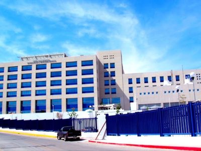 Médico y enfermera de Morelos mueren a la espera de la segunda dosis de la vacuna