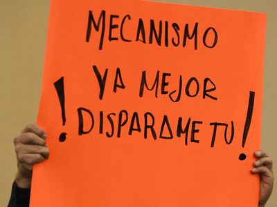 Exigen a AMLO atender crisis de violencia contra periodistas y defensores de derechos humanos