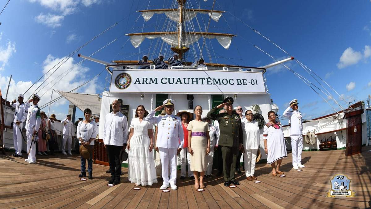 La presidenta Sheinbaum en el buque Cuauhtémoc