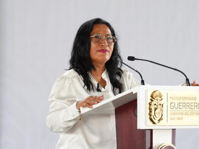 La SCJN protege a Abelina López ante cualquier sanción por no comprobar 898 millones de pesos