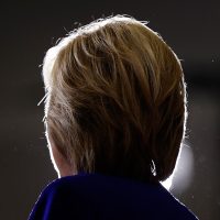 Clinton, arriba de Trump por 6 puntos: sondeo WSJ/NBC