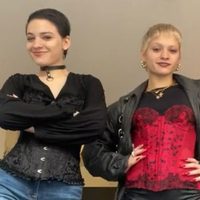Gemelas separadas al nacer se reencuentran gracias a un video de TikTok