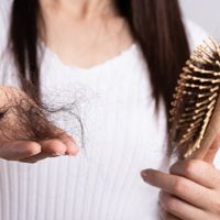El remedio mágico para evitar la caída del cabello en invierno: es natural y lo podés hacer en casa